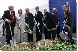 President George W. Bush joins in the groundbreaking ceremonies Thursday, June 5, 2008, for the United States Institute of Peace Headquarters Building and Public Education Center at Navy Hill in Washington, D.C.  White House photo by Chris Greenberg