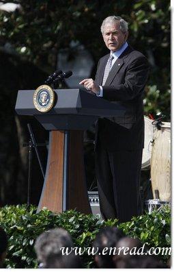 President George W. Bush addresses his remarks Thursday, Oct.9, 2008, during the South Lawn celebration of Hispanic Heritage Month at the White House.  White House photo by Eric Draper